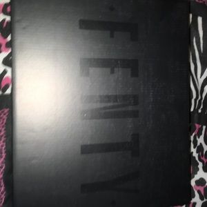 Black Puma Fentys
